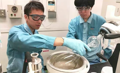 瑞翁新中心落成 生物基合成橡胶技术加速突破与产业启示